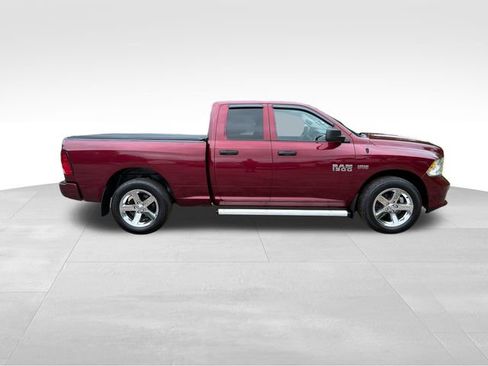 Used 2018 RAM 1500 Express w/ Express Value Package AWD/4WD image 2