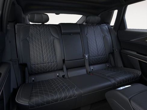 New 2026 Cadillac Lyriq V AWD/4WD image 17