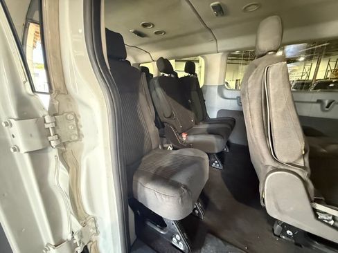 Used 2015 Ford Transit 350 XLT RWD image 23