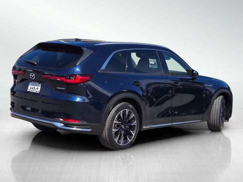 Used 2024 MAZDA CX-90 Plug-In Hybrid w/ Premium Pkg AWD/4WD image 4