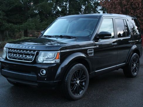 Used 2014 Land Rover LR4 HSE image 1