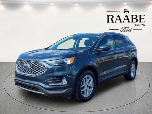 Used 2024 Ford Edge SEL w/ Convenience Package AWD/4WD image 3