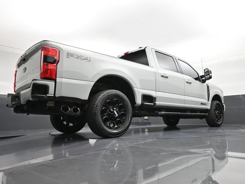 Used 2025 Ford F250 Lariat w/ Lariat Ultimate Package AWD/4WD image 27