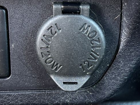 Used 2021 Toyota Tacoma TRD Off-Road image 34