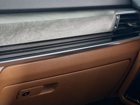 Used 2024 Kia Telluride SX X-Pro image 16