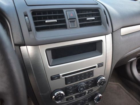 Used 2012 Ford Fusion SE image 27