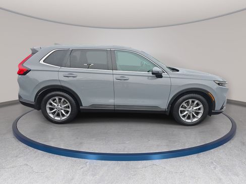 Used 2024 Honda CR-V EX-L image 4