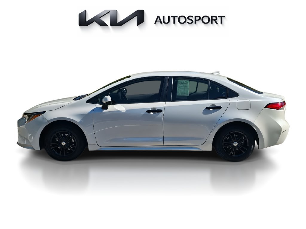 Used 2021 Toyota Corolla LE FWD image 12