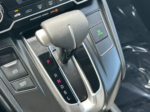 Used 2018 Honda CR-V LX image 20