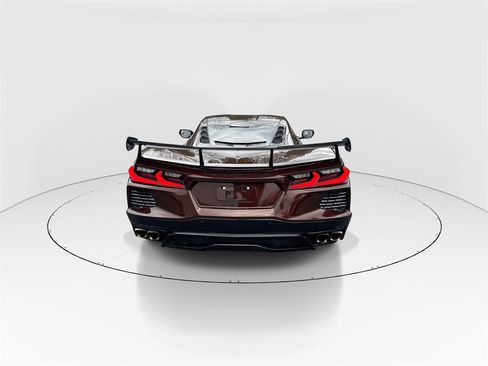 Used 2023 Chevrolet Corvette Stingray Coupe w/ 1LT image 7