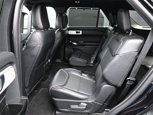 Used 2021 Ford Explorer ST w/ Equipment Group 401A image 5