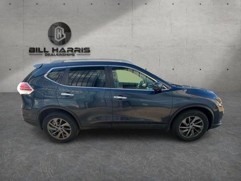Used 2016 Nissan Rogue SL w/ SL Premium Package AWD/4WD image 2