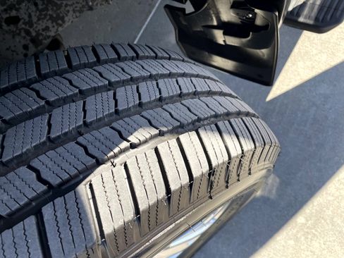 Used 2019 Ford F150 Platinum image 7