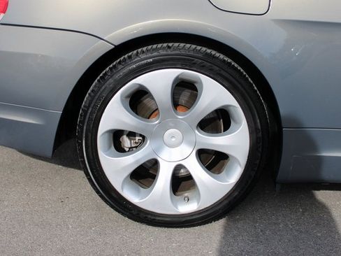 Used 2007 BMW 650i Convertible image 33