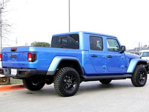 New 2026 Jeep Gladiator Sport image 5