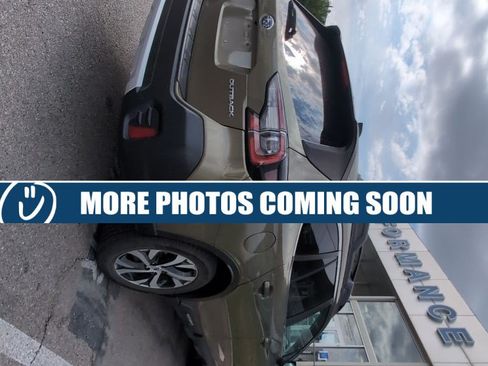 Used 2021 Subaru Outback Limited AWD/4WD image 3