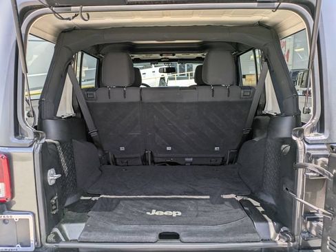 Certified 2017 Jeep Wrangler Unlimited Sport w/ Quick Order Package 24S AWD/4WD image 15