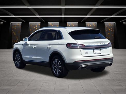 Certified 2022 Lincoln Nautilus FWD w/ Premium Package image 6