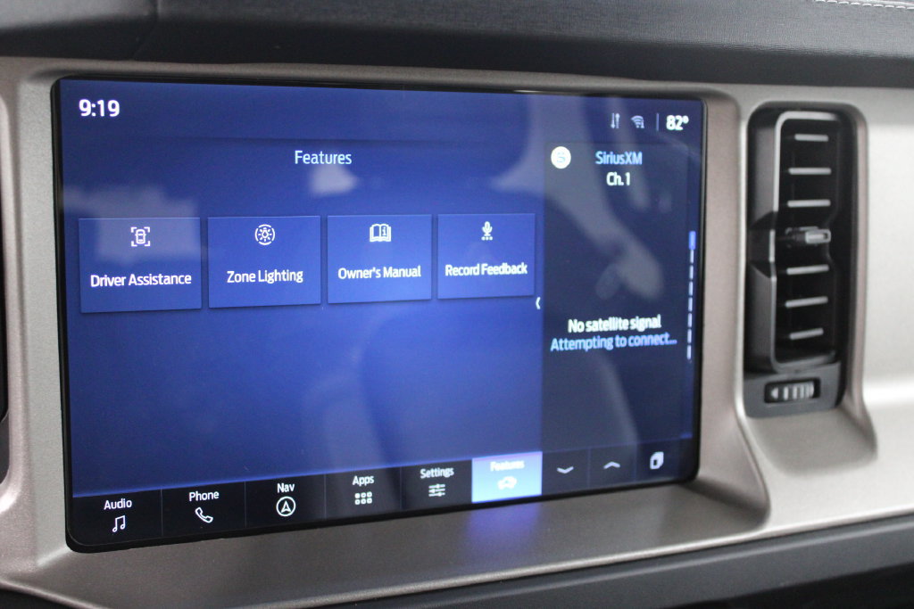 Used 2025 Ford Bronco Outer Banks AWD/4WD image 59