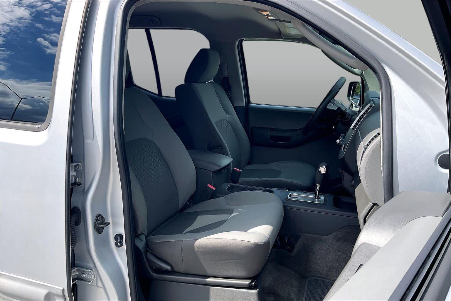 Used 2011 Nissan Xterra S w/ 4X4 Value Package image 8