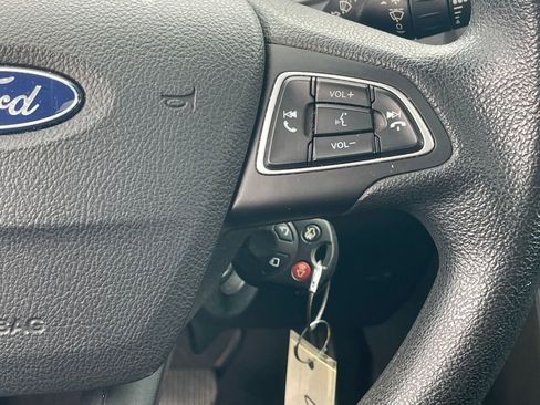 Used 2018 Ford Focus SEL FWD image 16