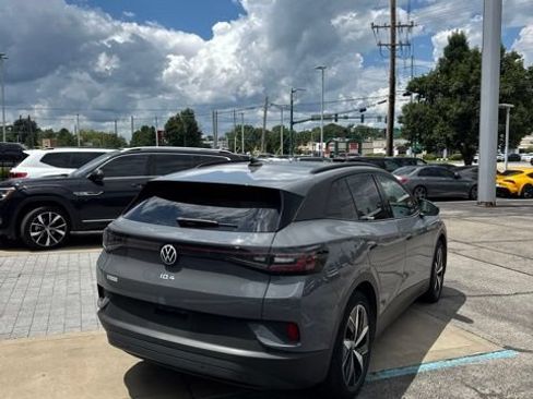 Used 2023 Volkswagen ID.4 S RWD image 8