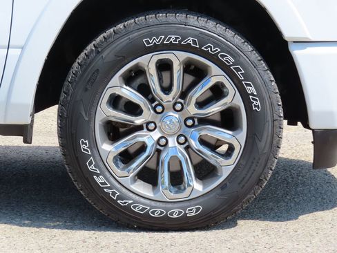 Used 2022 RAM 1500 Laramie w/ Sport Appearance Package AWD/4WD image 20