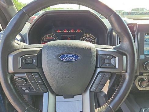Used 2018 Ford F150 XLT w/ Equipment Group 302A Luxury AWD/4WD image 17