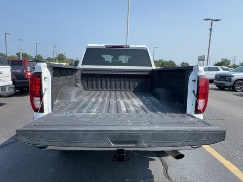 Certified 2024 GMC Sierra 2500 Pro w/ Convenience Package AWD/4WD image 5