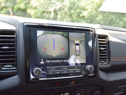 Used 2022 Nissan Frontier PRO-4X AWD/4WD image 23
