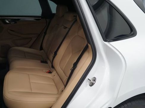 New 2026 Porsche Macan S image 25