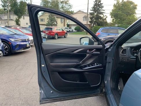 Used 2022 MAZDA CX-9 Carbon Edition image 17