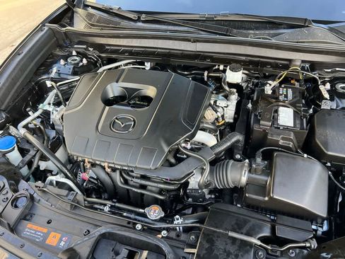 Used 2025 MAZDA CX-30 AWD 2.5 S w/ Preferred Package image 11