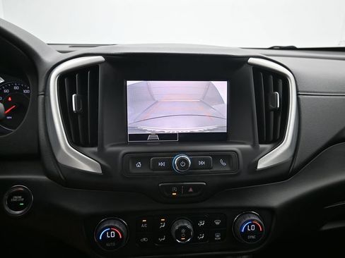 Used 2022 GMC Terrain SLE w/ Driver Convenience Package FWD image 16