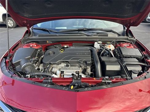 Certified 2025 Chevrolet Malibu LT image 28