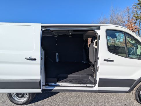 New 2026 Ford Transit 250 Low Roof w/ Load Area Protection Package RWD image 7