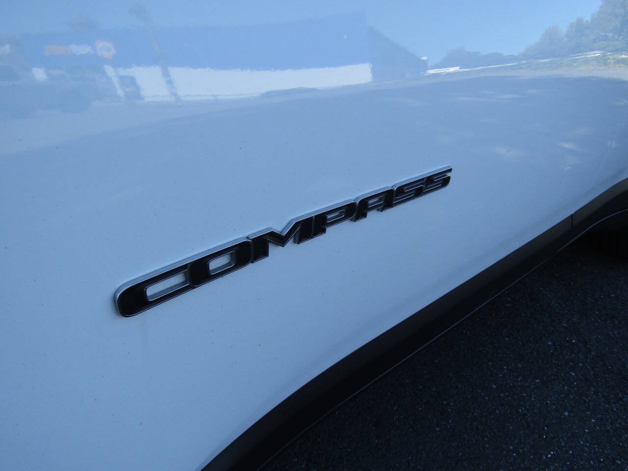Used 2024 Jeep Compass Limited AWD/4WD image 29