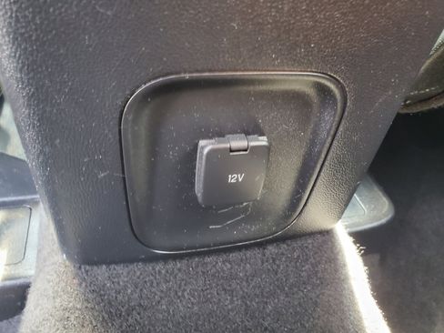 Used 2020 Ford Escape SE FWD image 27