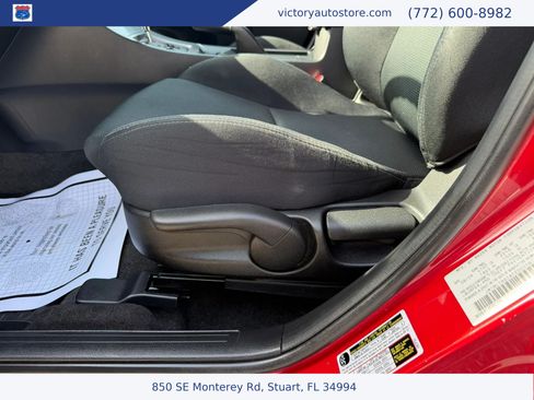 Used 2010 MAZDA MAZDA3 s Sport FWD image 25
