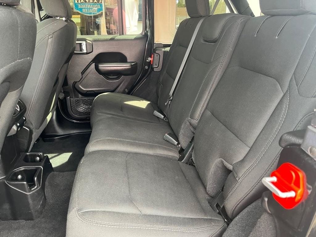 Used 2020 Jeep Wrangler Unlimited Sport AWD/4WD image 21