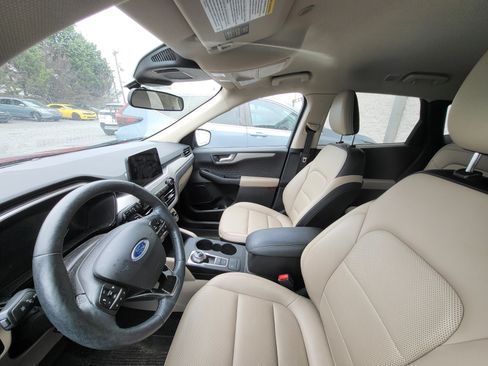 Used 2020 Ford Escape SEL AWD/4WD image 10
