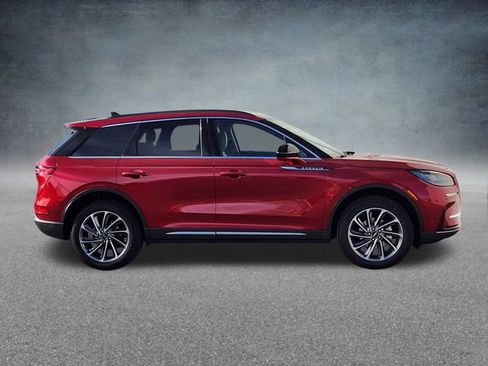 New 2026 Lincoln Corsair Premiere image 8