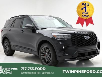 Used 2025 Ford Explorer ST-Line w/ ST-Line Street Pack