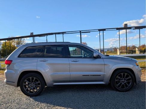 Used 2018 Jeep Grand Cherokee High Altitude image 8