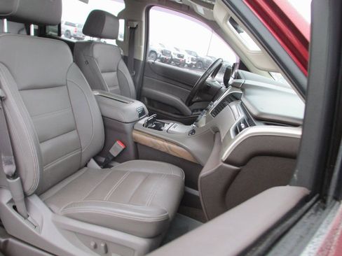 Used 2018 GMC Yukon XL Denali w/ Open Road Package image 25