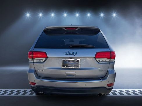 Used 2018 Jeep Grand Cherokee Limited image 3