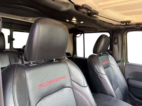 Used 2021 Jeep Gladiator Rubicon AWD/4WD image 26