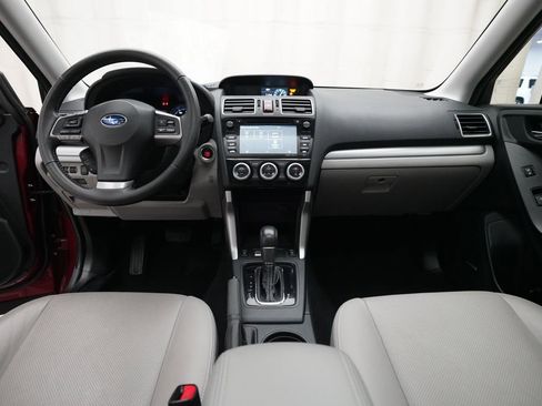 Used 2016 Subaru Forester 2.5i Touring w/ Eyesight & Navigation System image 5