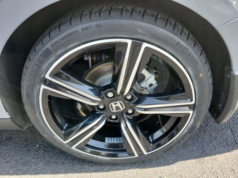 Used 2024 Honda Accord Sport image 34