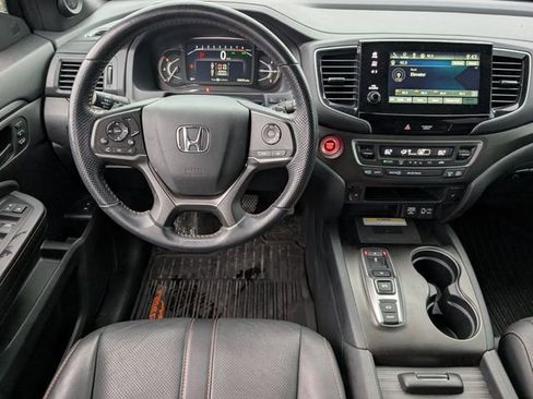 Used 2023 Honda Passport TrailSport image 10